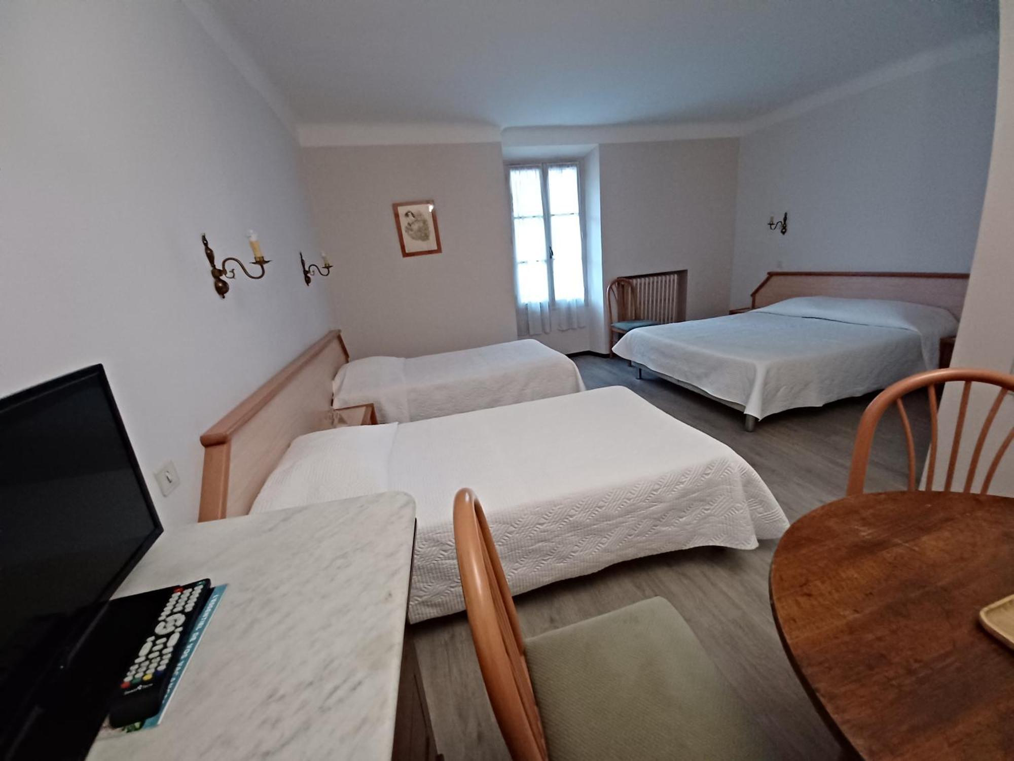 Logis Hotel Du Pont D'Or Баржоль Екстер'єр фото